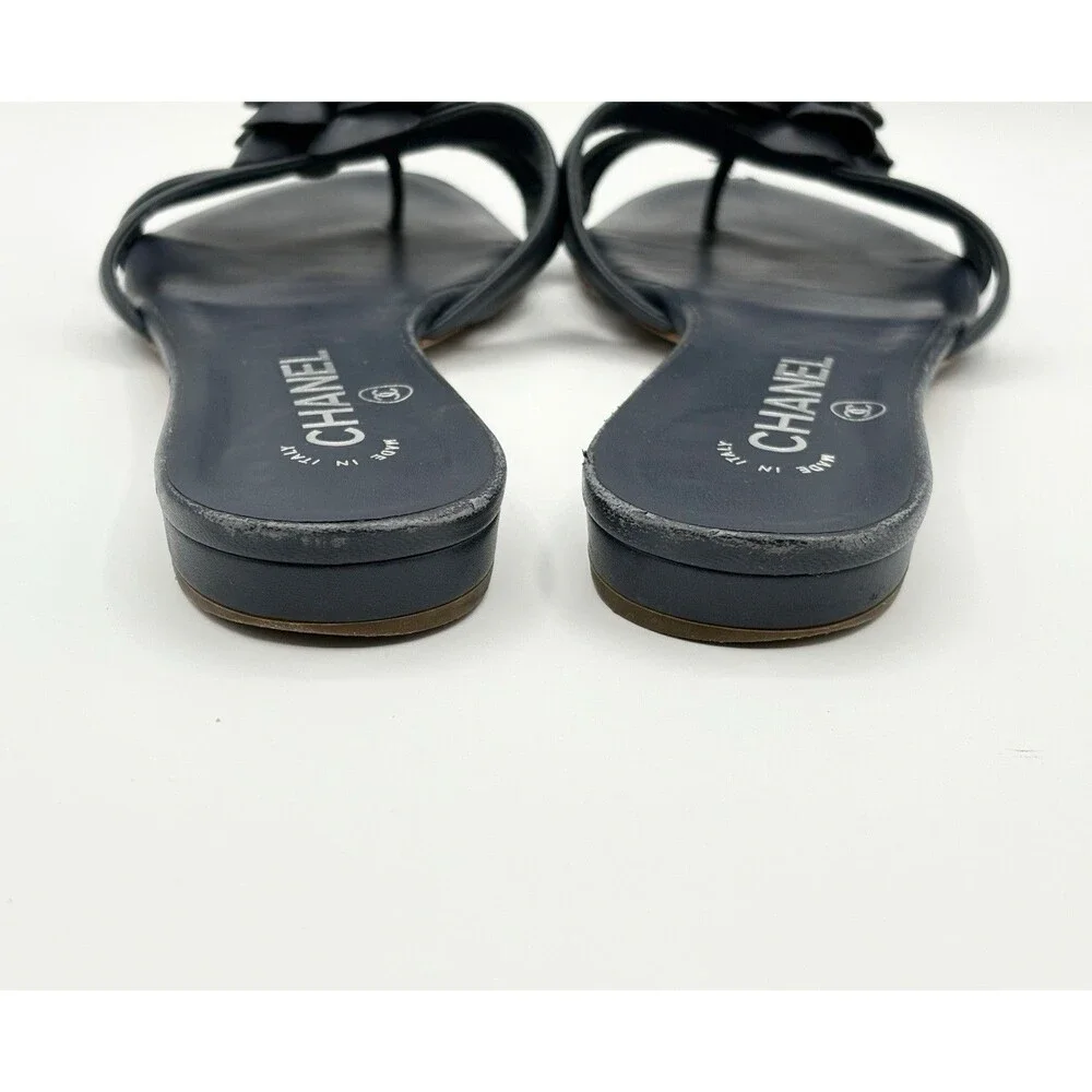 Chanel Navy Leather Camellia Embellished CC Logo Thong Flat Slides Size EU 39